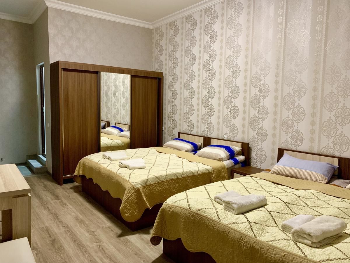 Отель Hotel Red Bridge Кутаиси