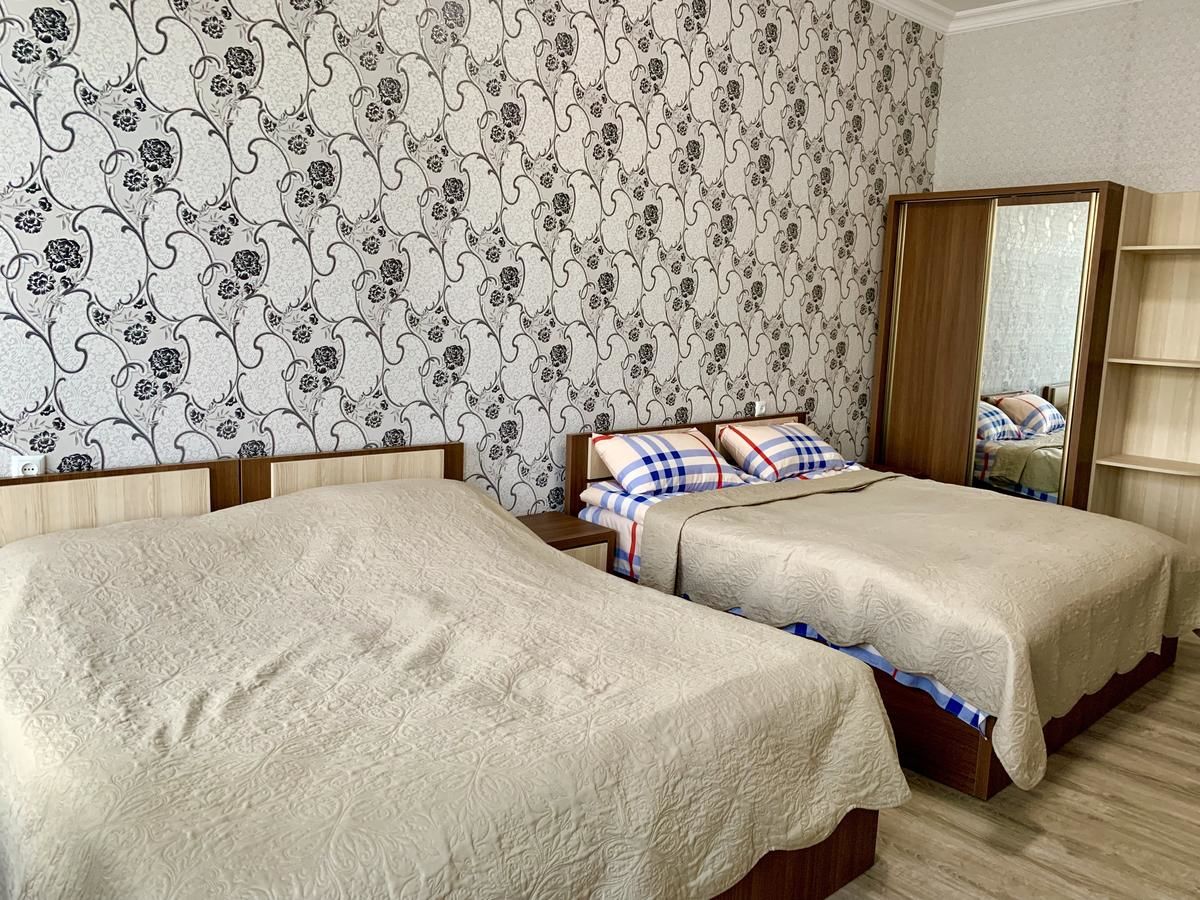Отель Hotel Red Bridge Кутаиси